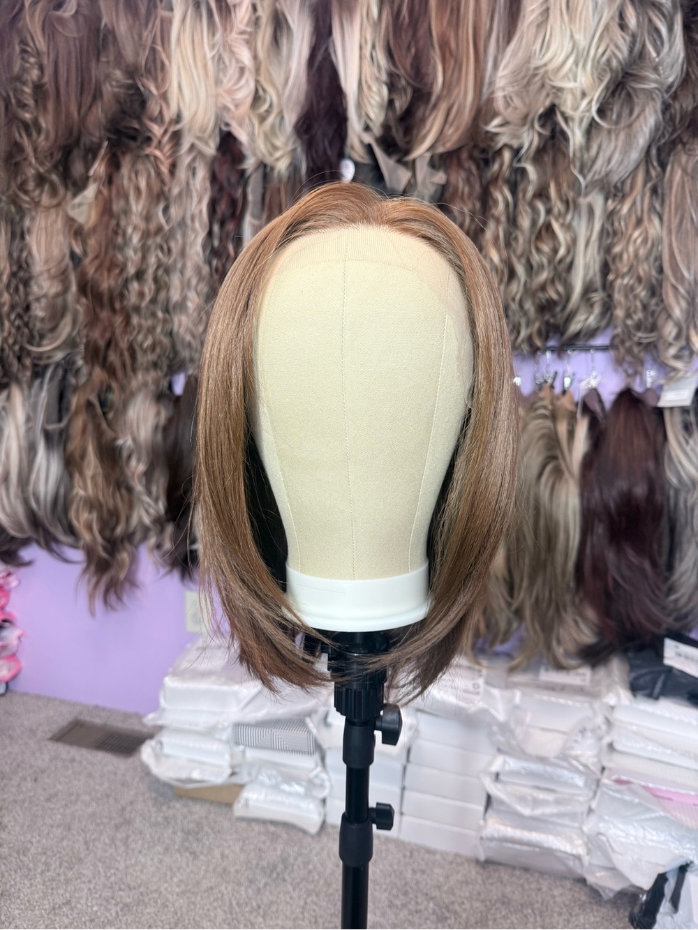 Style Icon Lina Straight Bob Wig - Auburn